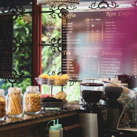 בנגקוק Maverick Ratchada Hotel מראה חיצוני תמונה