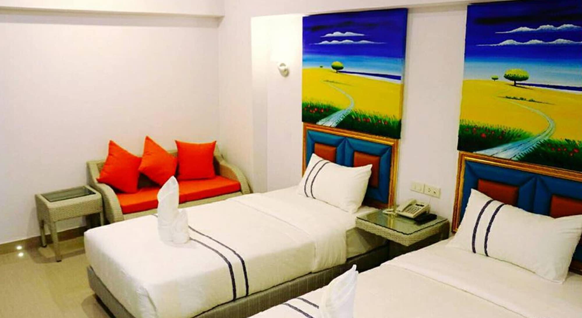 בנגקוק Maverick Ratchada Hotel מראה חיצוני תמונה