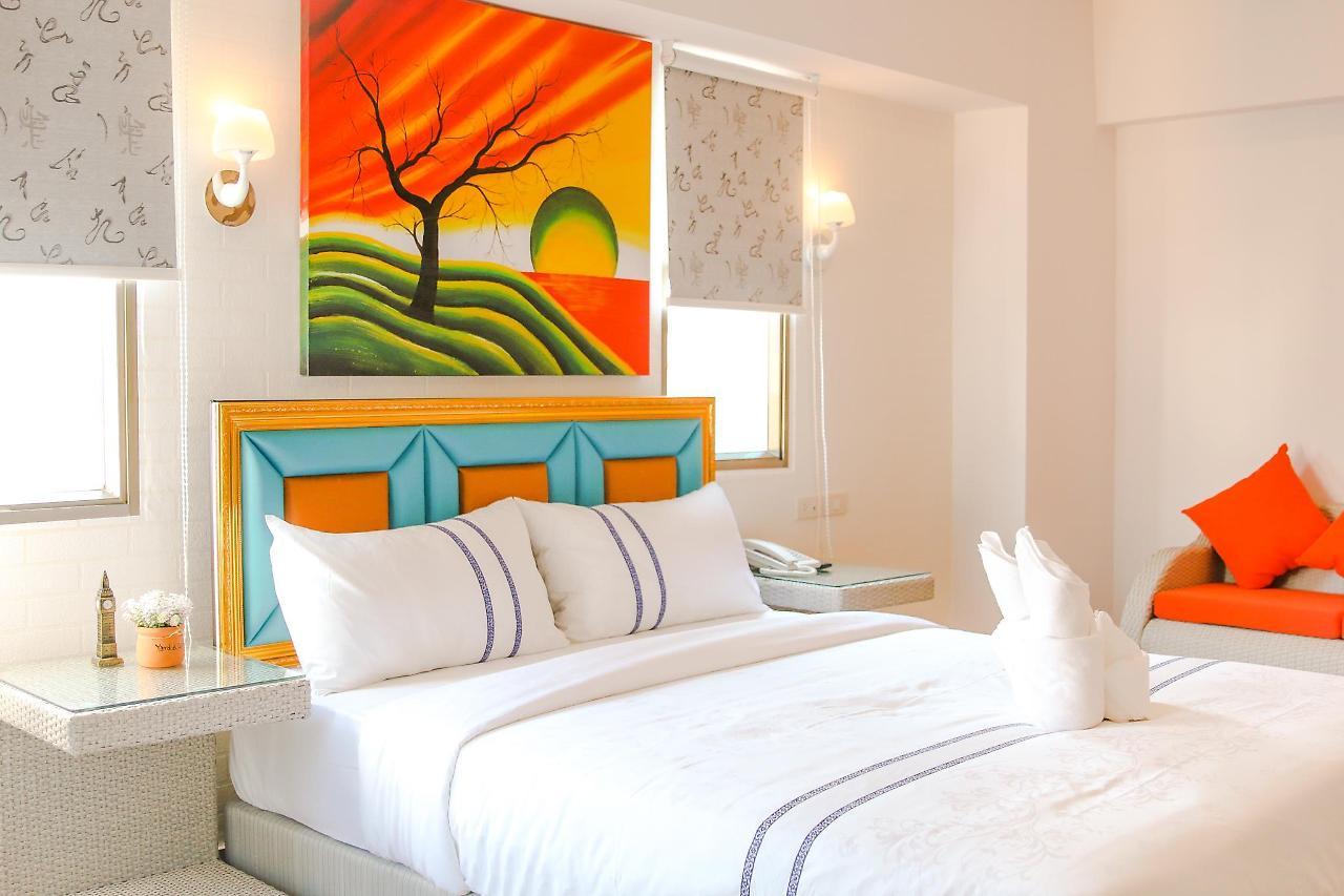 בנגקוק Maverick Ratchada Hotel מראה חיצוני תמונה