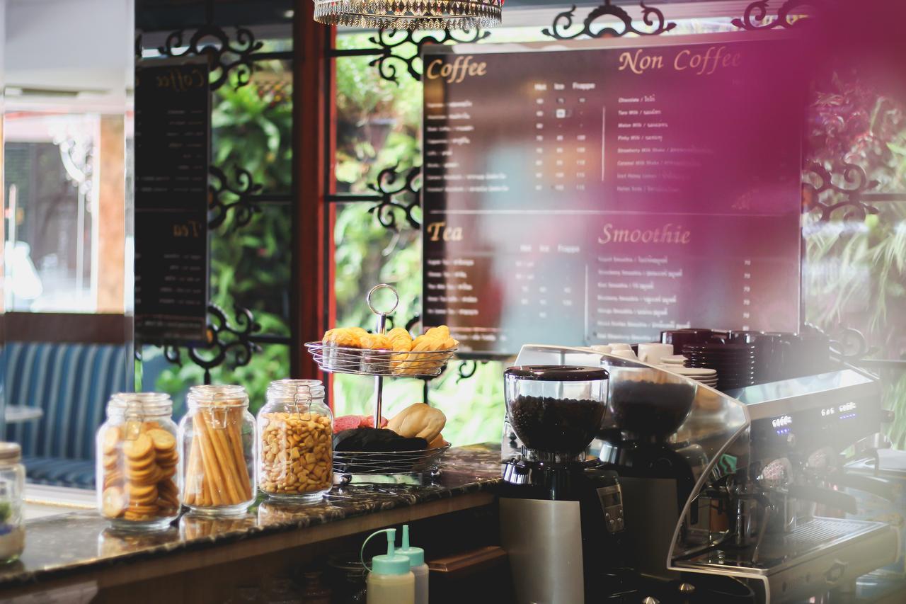 בנגקוק Maverick Ratchada Hotel מראה חיצוני תמונה