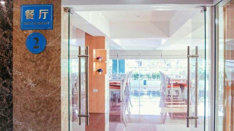 בנגקוק Maverick Ratchada Hotel מראה חיצוני תמונה